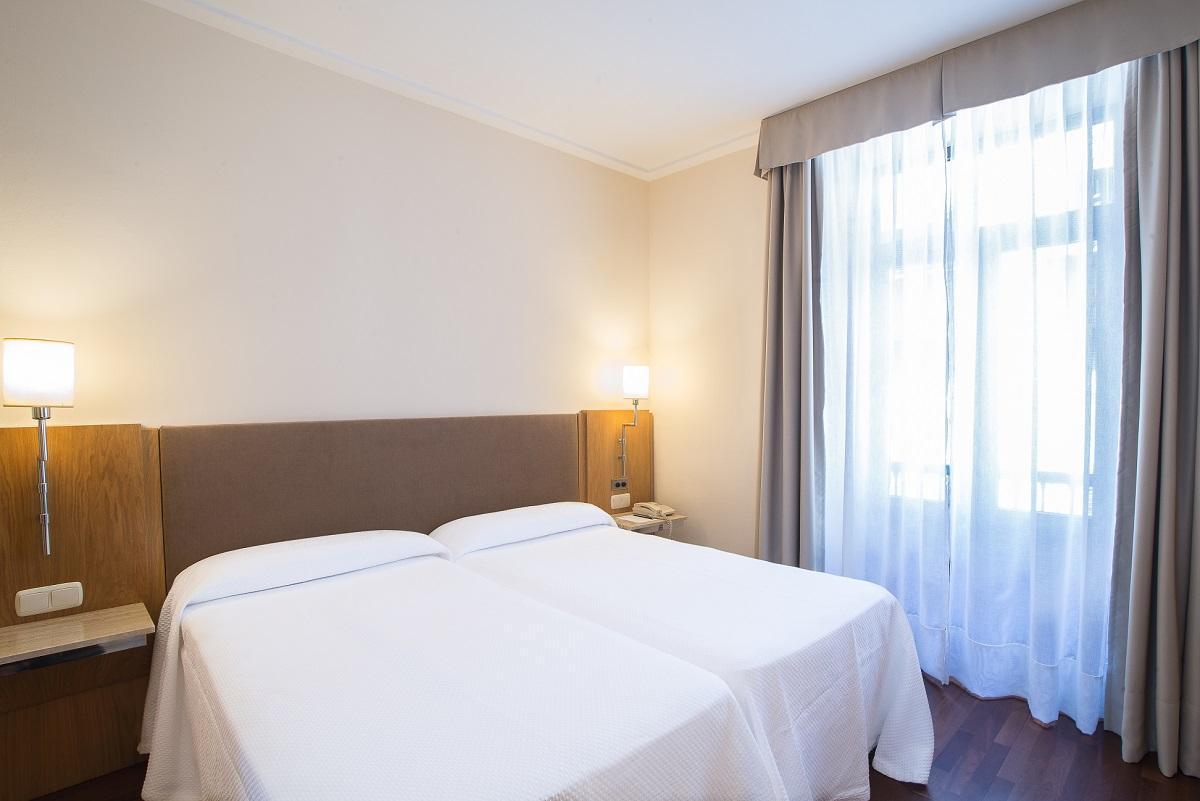 Hotel Inglaterra Granada Bagian luar foto