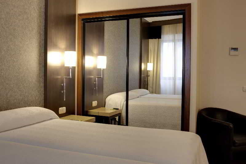 Hotel Inglaterra Granada Bagian luar foto