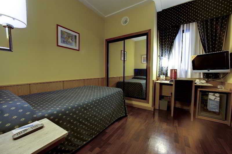 Hotel Inglaterra Granada Bagian luar foto