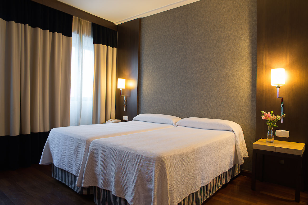 Hotel Inglaterra Granada Bagian luar foto